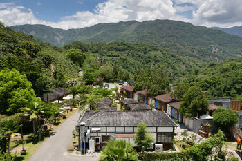 Hotel Grand Orchid Villa Resort