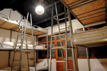 365 Hostel