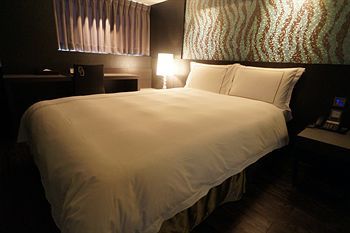 Talmud Hotel-yi Zhong Branch