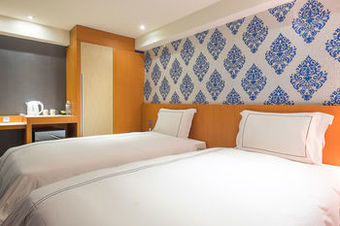 Talmud Hotel-yi Zhong Branch