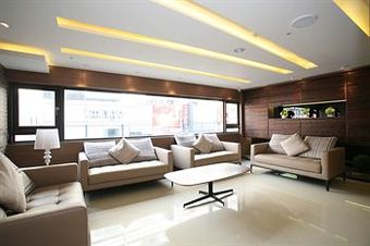 Talmud Hotel-yi Zhong Branch