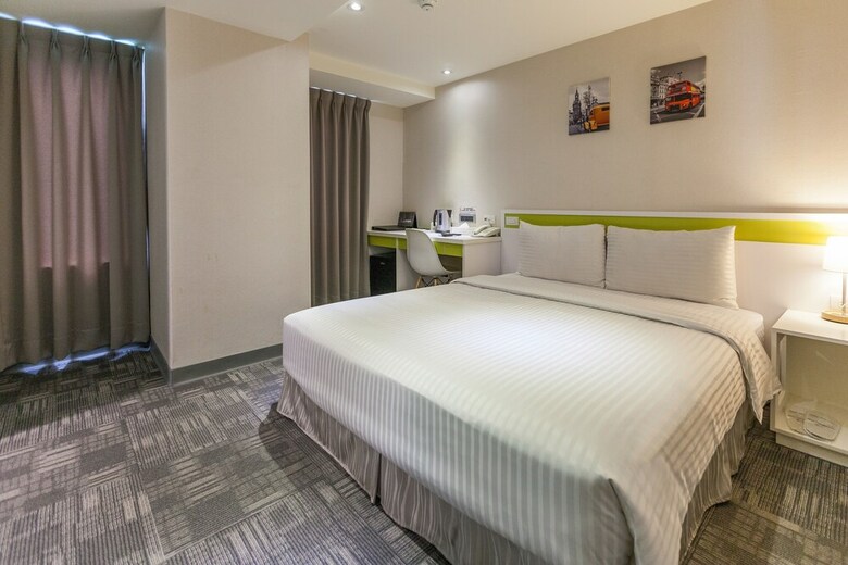 9ine Hotel