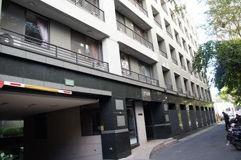 Hotel J&i Home