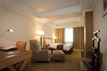 Golden China Hotel