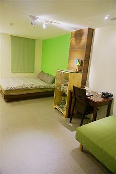 Eagle Apartment