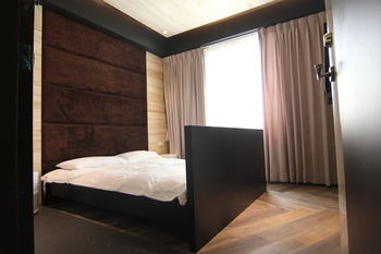Albergue Fengjia Footpace