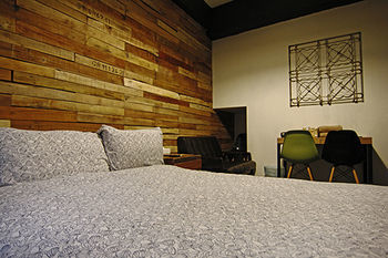Hotel Fengjia Walk Inn