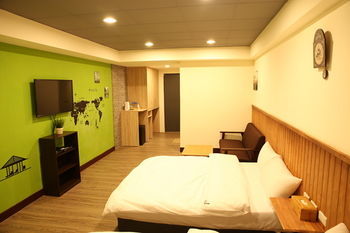 Ximen Wow Hostel