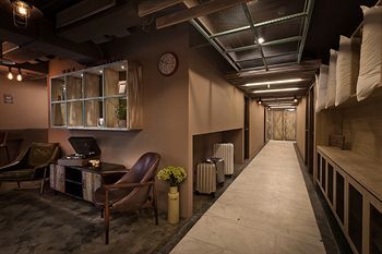 Ximen Wow Hostel