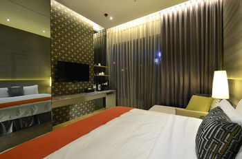 Hotel Six Star Hostel