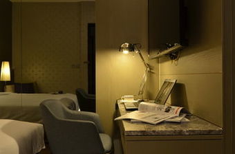 Hotel Six Star Hostel