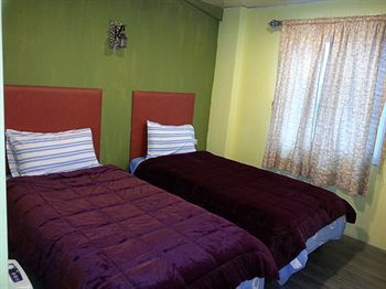 Hotel 86 Guest House