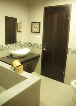Hotel Taiche Inn