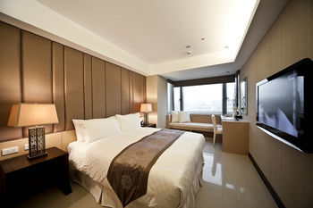 Aparthotel Itaipei Service Apartment