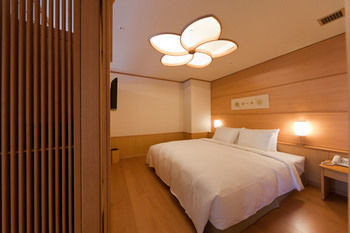 Radium Kagaya International Hotel