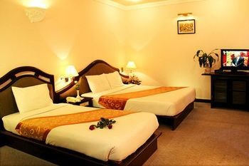 Hotel Nouveau Happy Inn