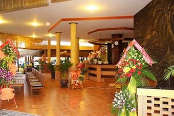 Hotel Nang Hon Rom Resort