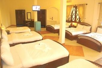Hotel Nang Hon Rom Resort