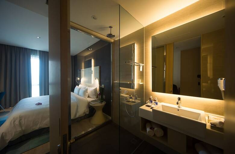 Hotel Liberty Central Saigon Riverside