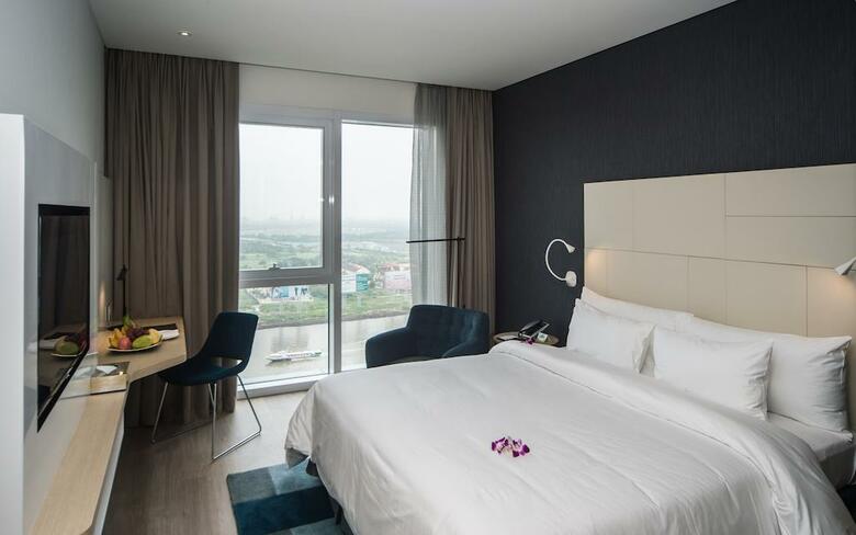 Hotel Liberty Central Saigon Riverside