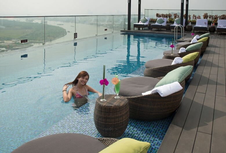 Hotel Liberty Central Saigon Riverside