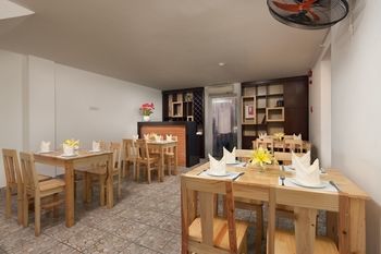Brandi Sakura Hotel