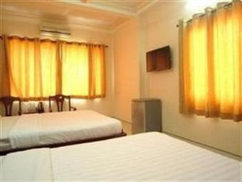 Hotel Elegant Inn