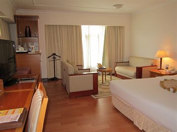 First Hotel Ho Chi Minh
