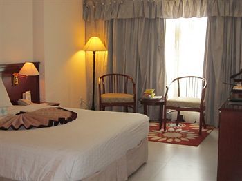 First Hotel Ho Chi Minh