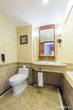 First Hotel Ho Chi Minh