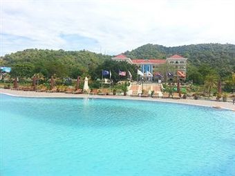 Rock Royal Hotel & Resort