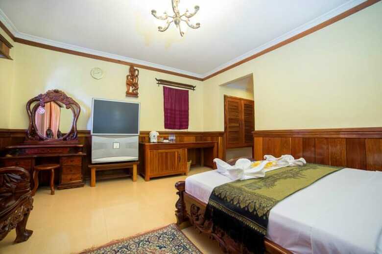 Banan Hotel