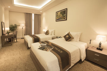 Merperle Crystal Palace Hotel