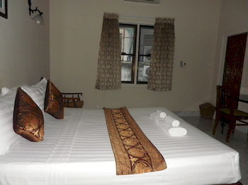 Hotel Manor House