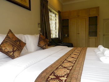 Hotel Manor House