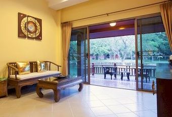 Hotel Baan Suchadaa Lampang Resort