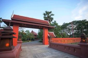 Hotel Baan Suchadaa Lampang Resort