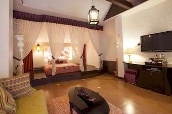 Hotel Baan Suchadaa Lampang Resort