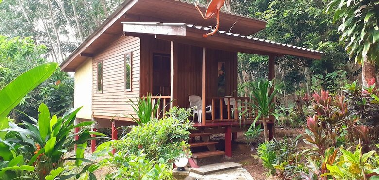 Hotel Lanta Maikeaw Bungalow
