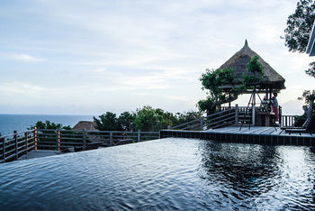 Cape Shark Pool Villas