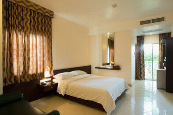 Hotel Synsiri Resort