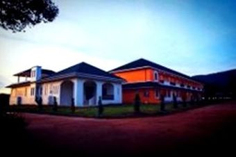 Hotel Aurora Resort