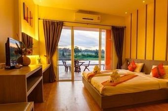 Hotel Aurora Resort