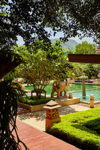 Hotel Romantic Resort And Spa
