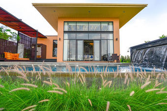 Private Pool Villas At Civilai Hill By The Unique Collection