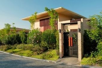 Private Pool Villas At Civilai Hill By The Unique Collection