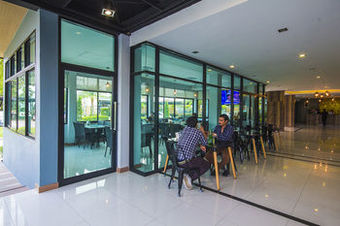 Ray Hotel