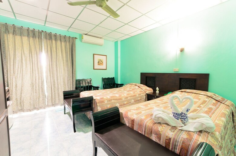 Hotel Sananwan Palace