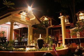 Hotel Budsaba Resort & Spa