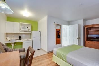 Hotel Howard Johnson